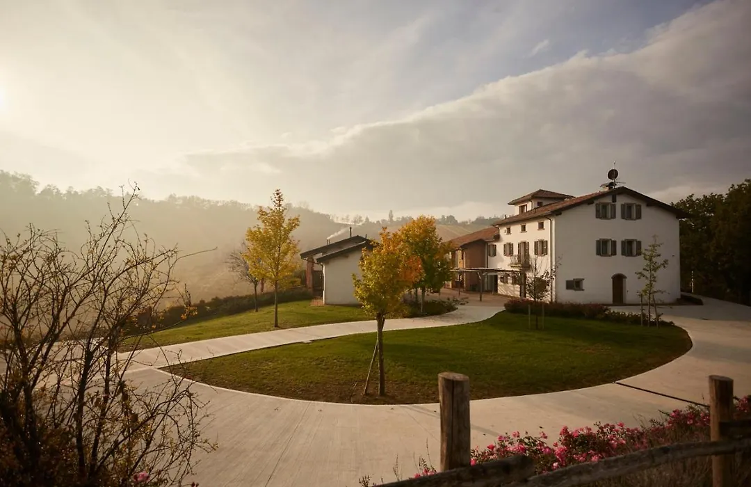 Agriturismo Alba Del Borgo-1